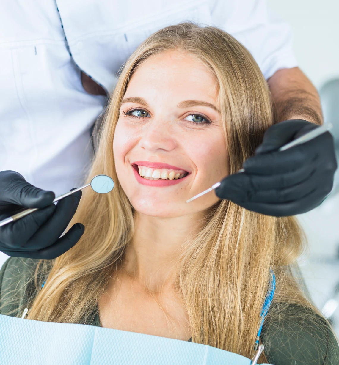 chirurgien dentiste restauration eora Le secret d’un sourire parfait : les facettes dentaires Cabinet dentaire EORA