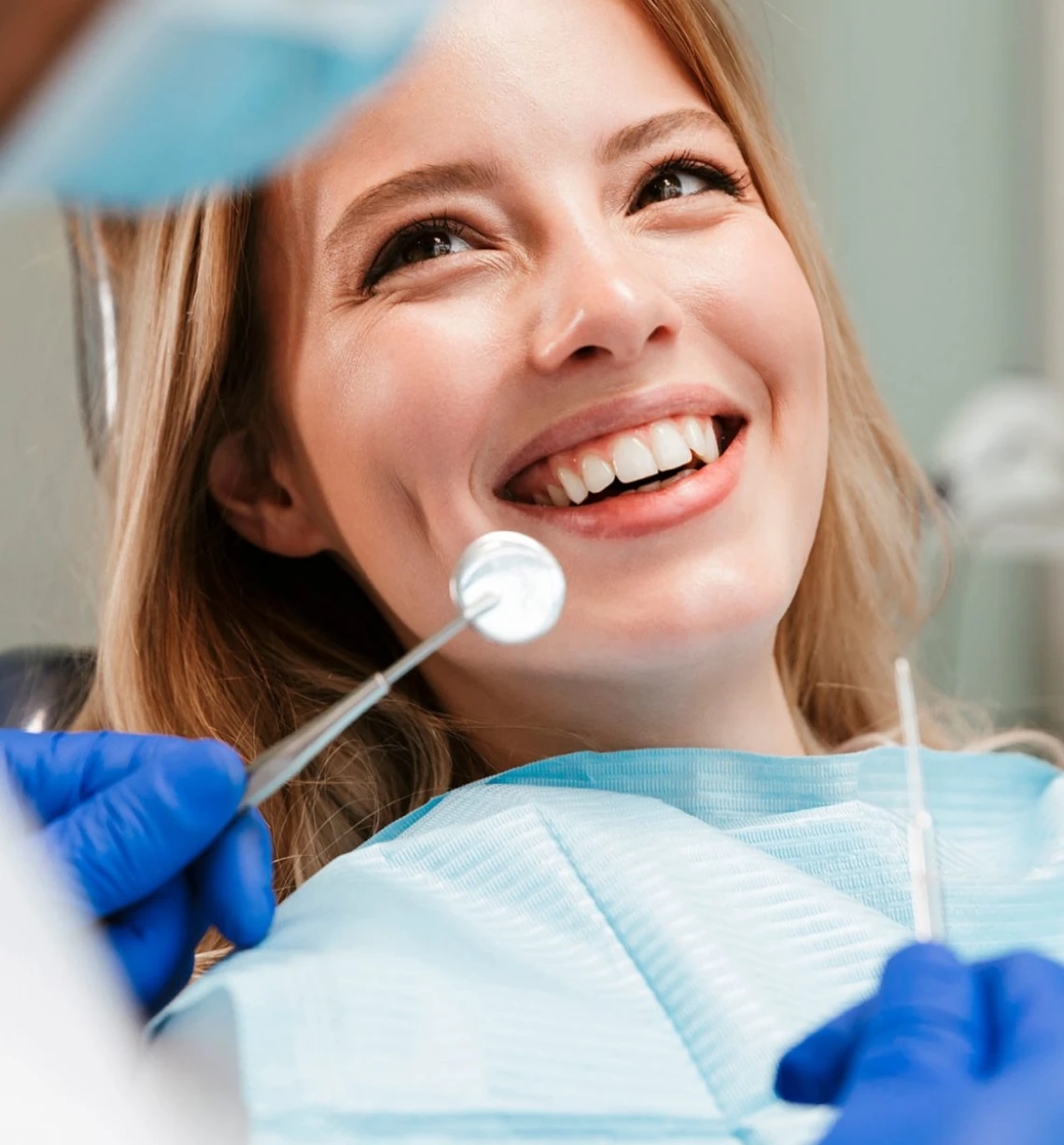 chirurgien dentiste restauration montagny Le secret d’un sourire parfait : les facettes dentaires Cabinet dentaire EORA