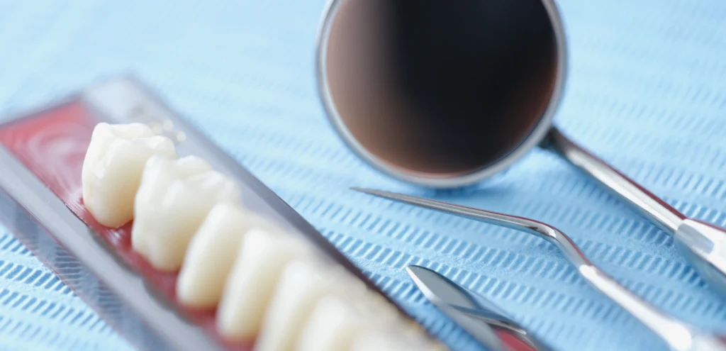 dentisterie restauratrice chirurgien dentiste Inlay / Onlay Cabinet dentaire EORA